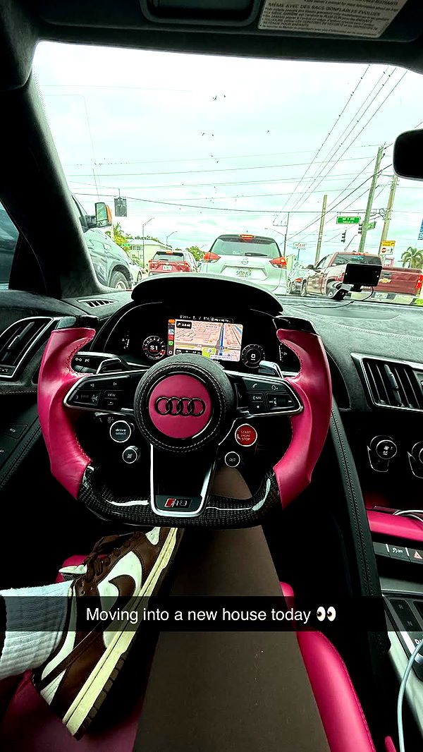 camilla_classy image ~ Altpins