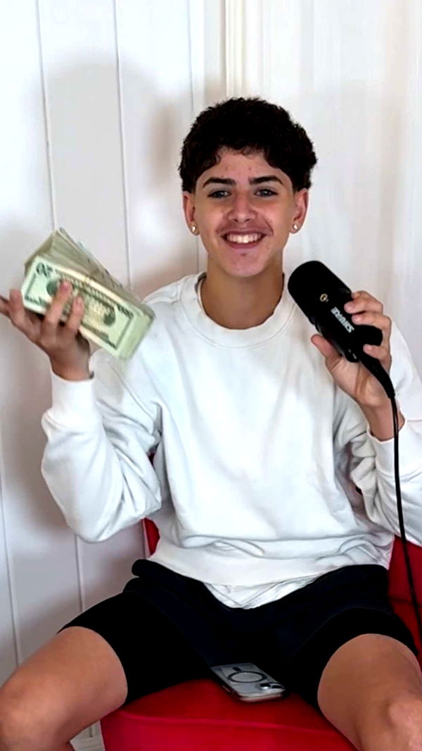 camilla_classy image ~ Altpins