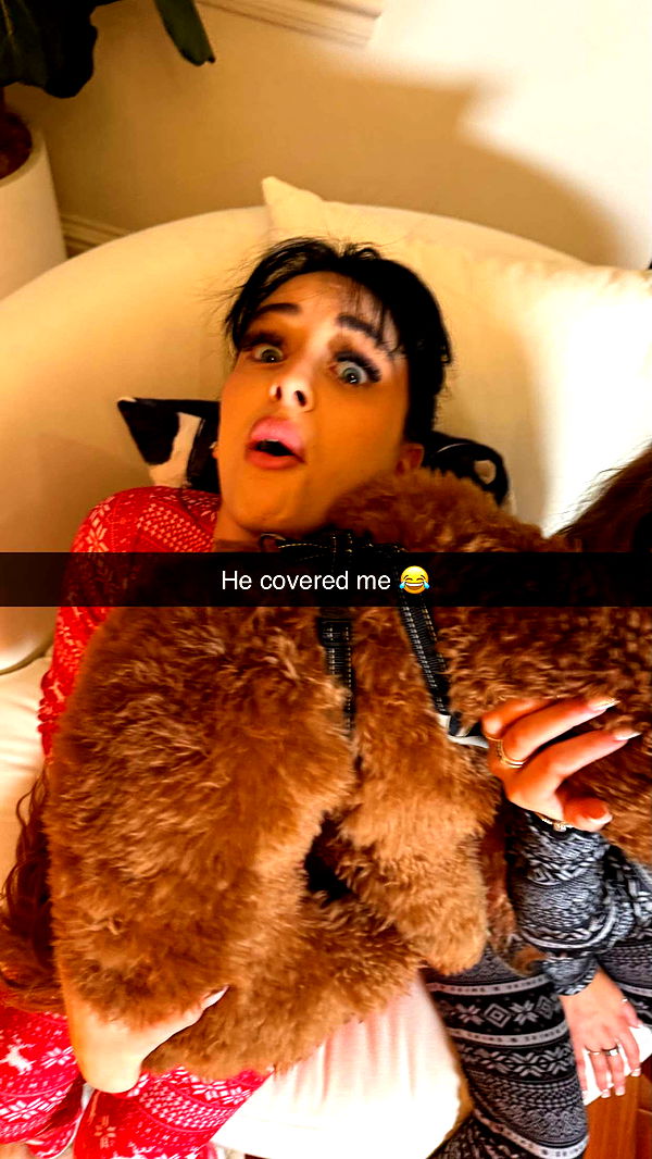 camilla_classy image ~ Altpins