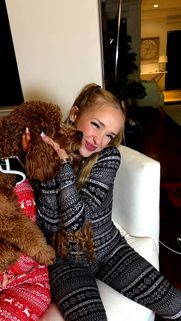 camilla_classy image ~ Altpins