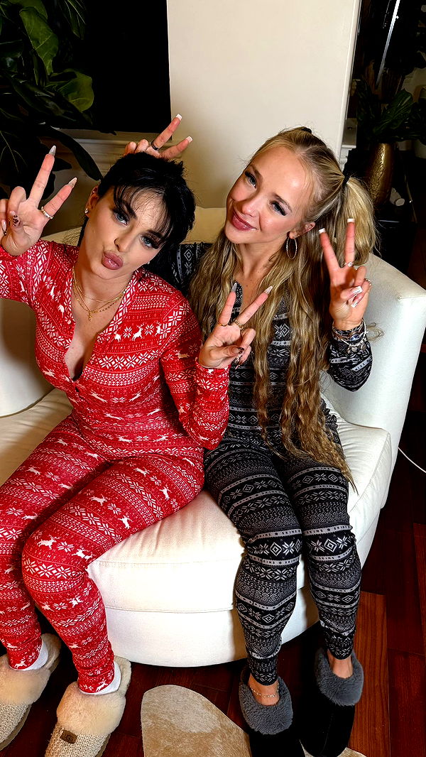 camilla_classy image ~ Altpins