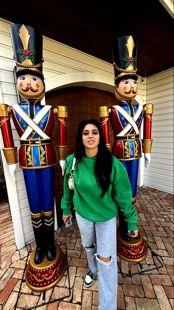 camilla_classy image ~ Altpins