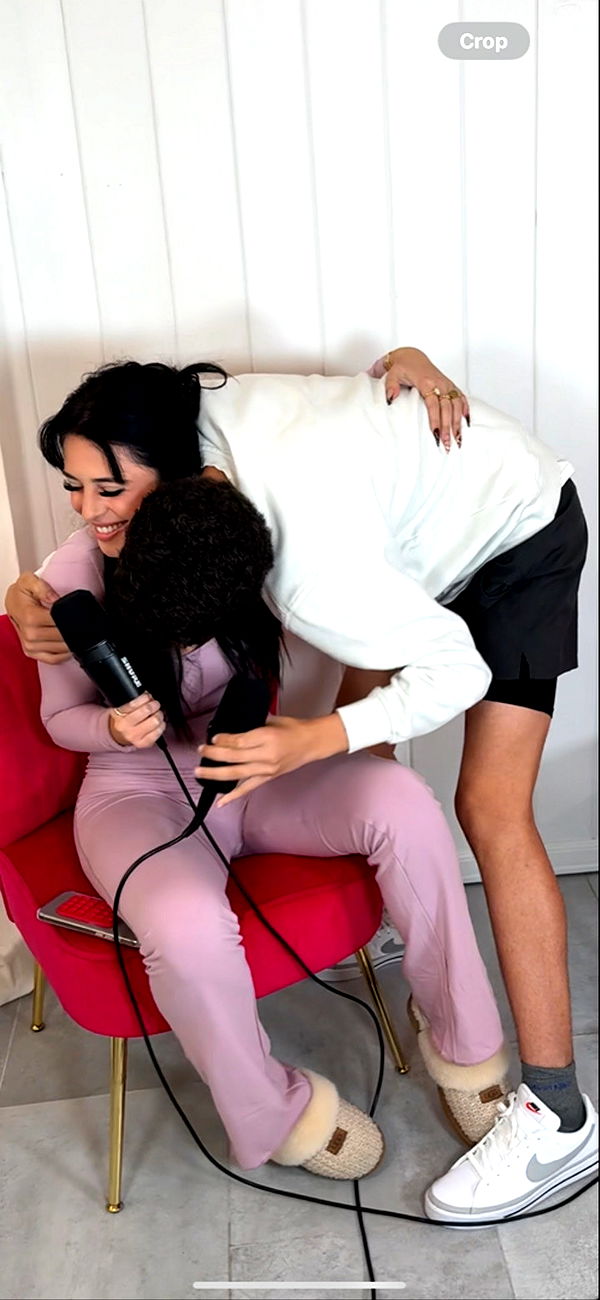 camilla_classy image ~ Altpins