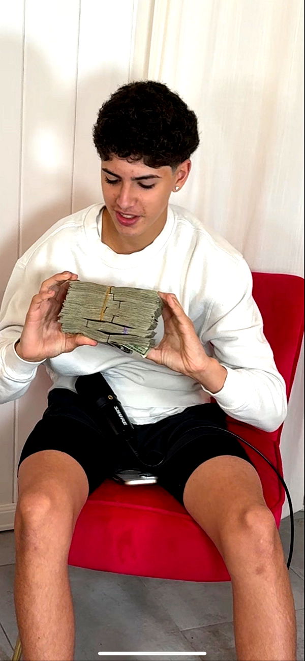 camilla_classy image ~ Altpins