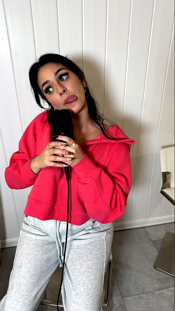 camilla_classy image ~ Altpins