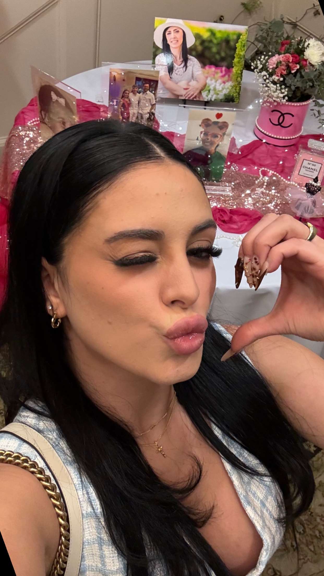 camilla_classy snapchat image archive image