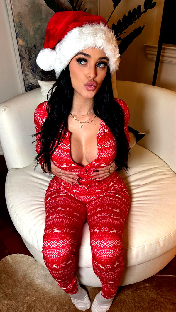 camilla_classy image ~ Altpins