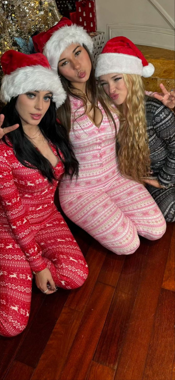 camilla_classy snapchat image archive image