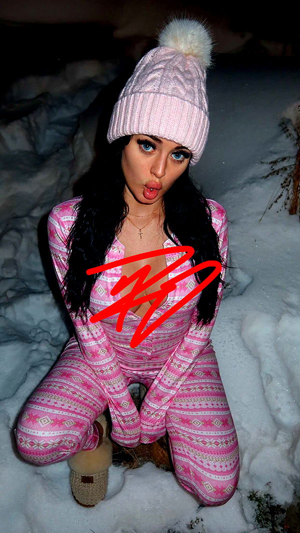 camilla_classy image ~ Altpins