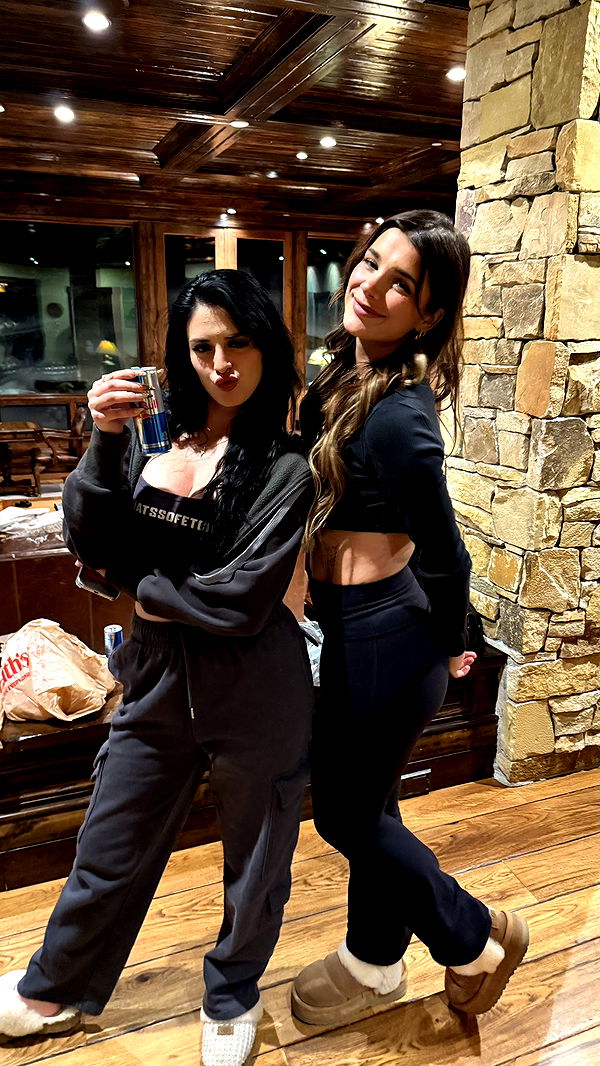 camilla_classy image ~ Altpins