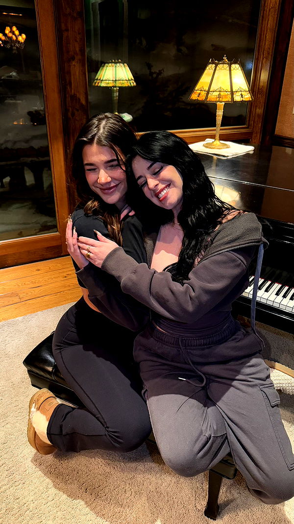 camilla_classy image ~ Altpins