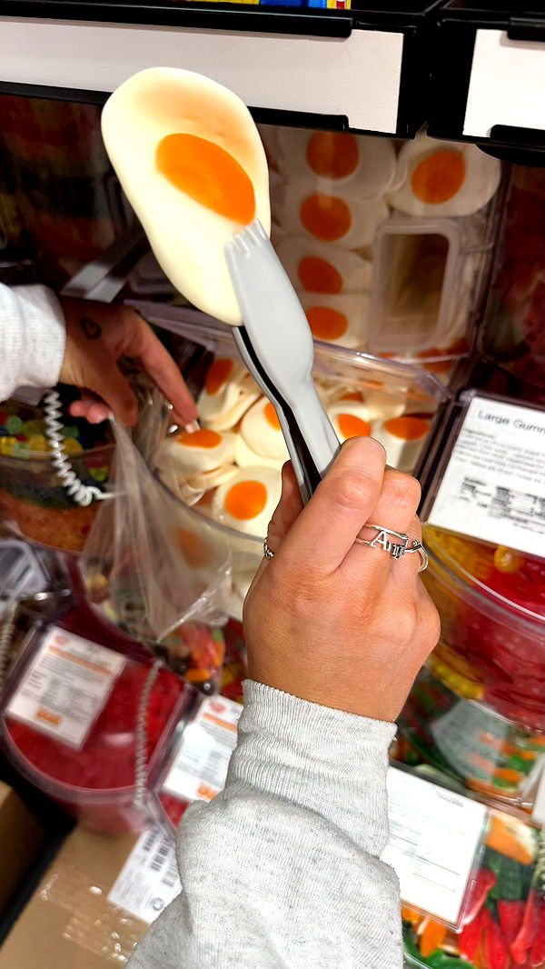 camilla_classy image ~ Altpins