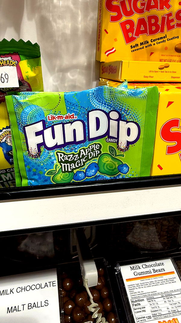 camilla_classy image ~ Altpins