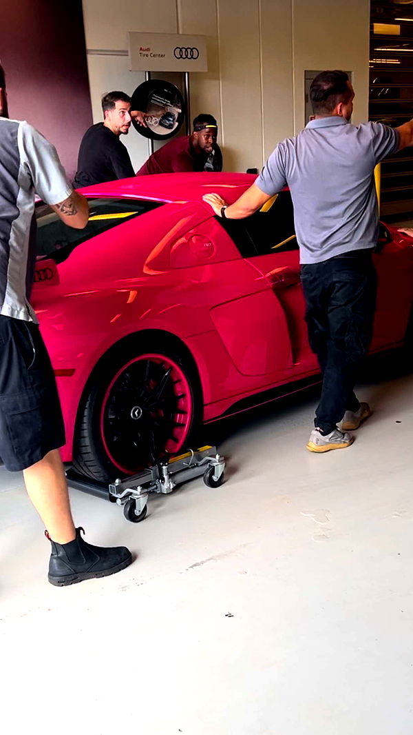 camilla_classy image ~ Altpins