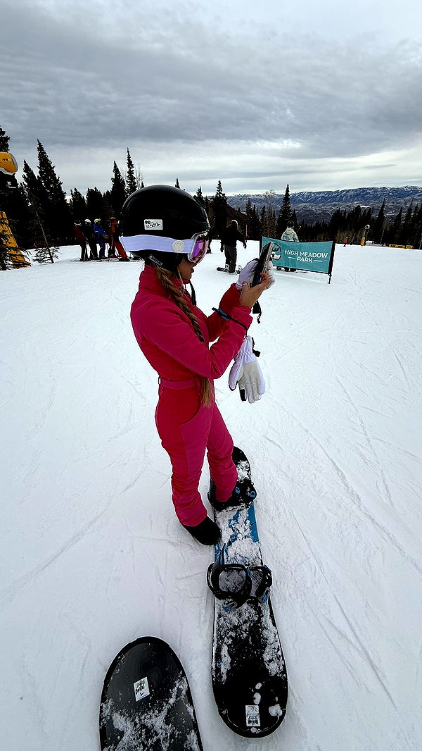 camilla_classy image ~ Altpins