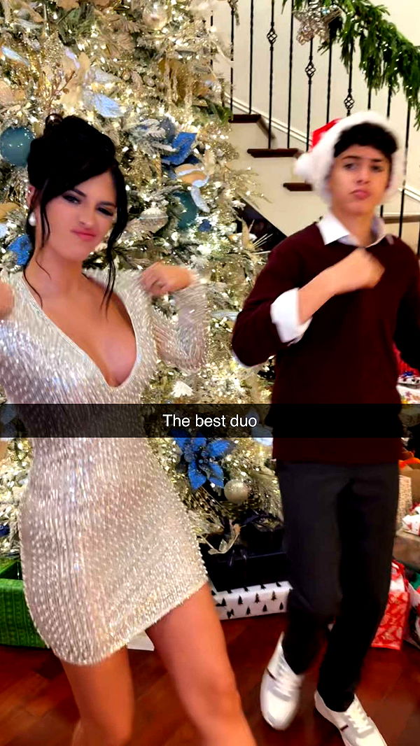 camilla_classy image ~ Altpins