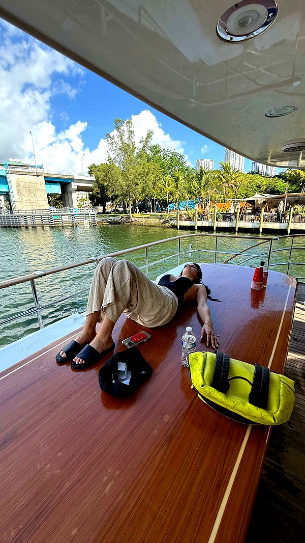 camilla_classy image ~ Altpins