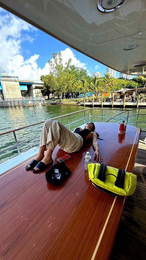 camilla_classy image ~ Altpins