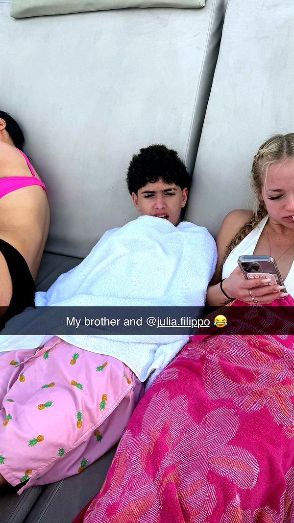 camilla_classy image ~ Altpins