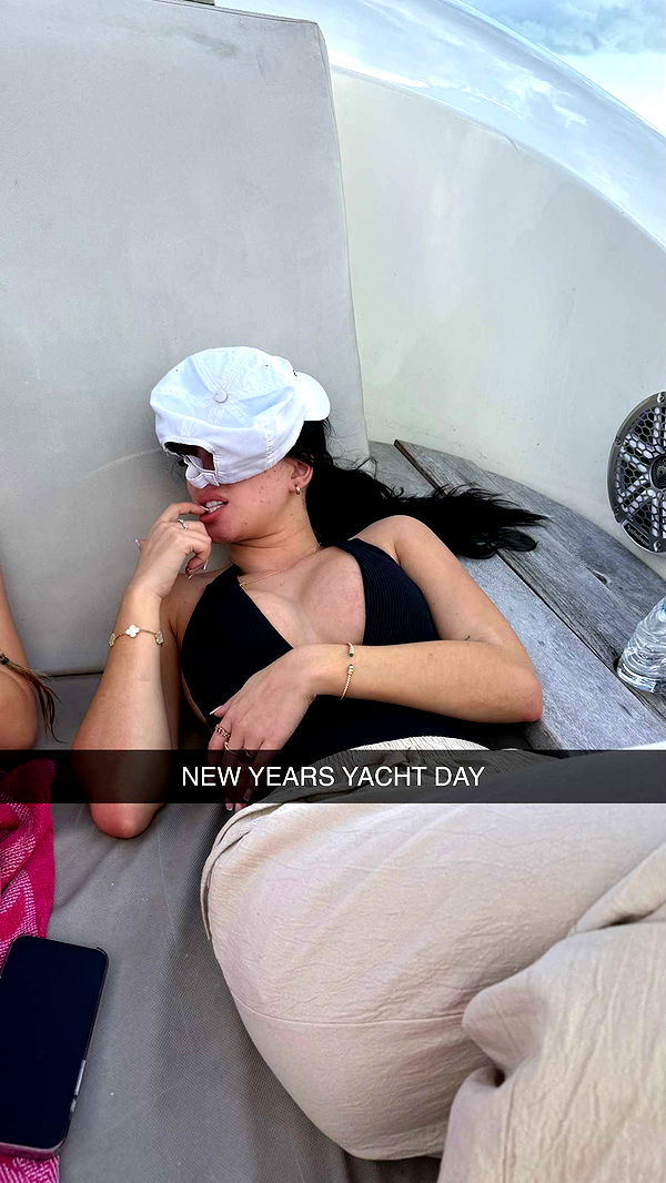 camilla_classy image ~ Altpins