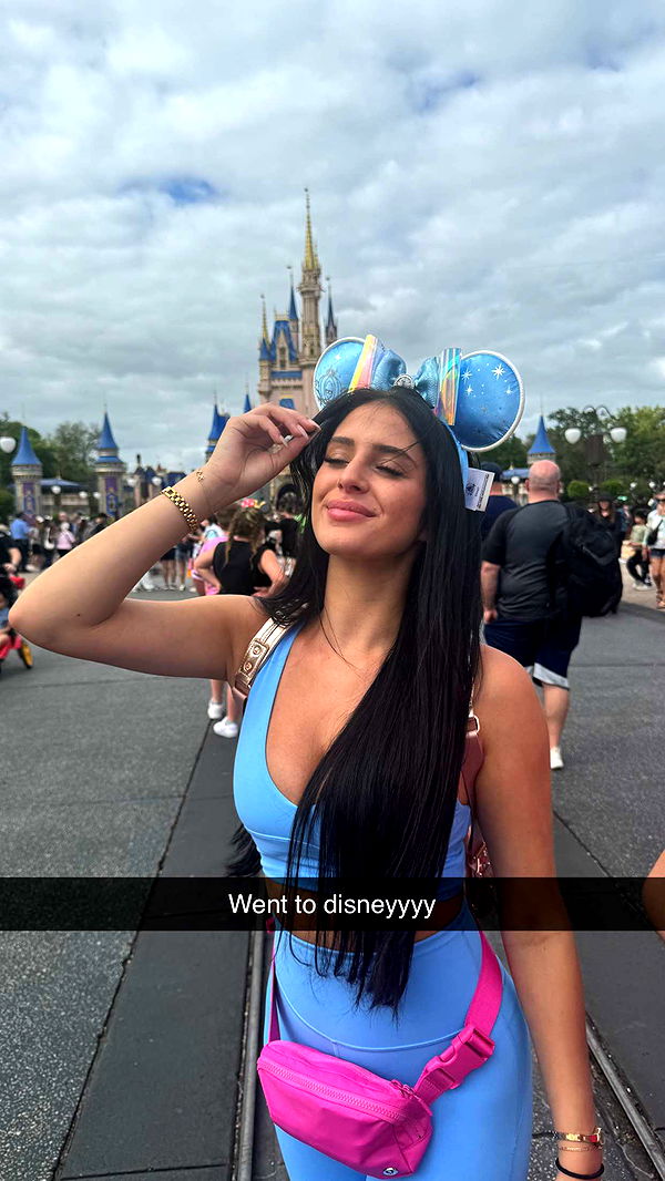 camilla_classy image ~ Altpins