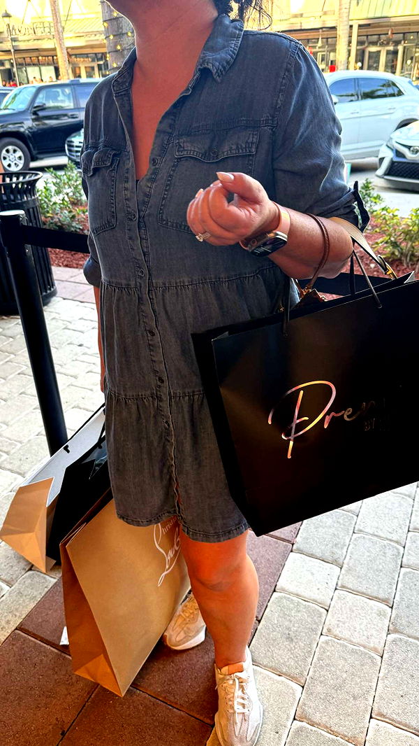 camilla_classy image ~ Altpins