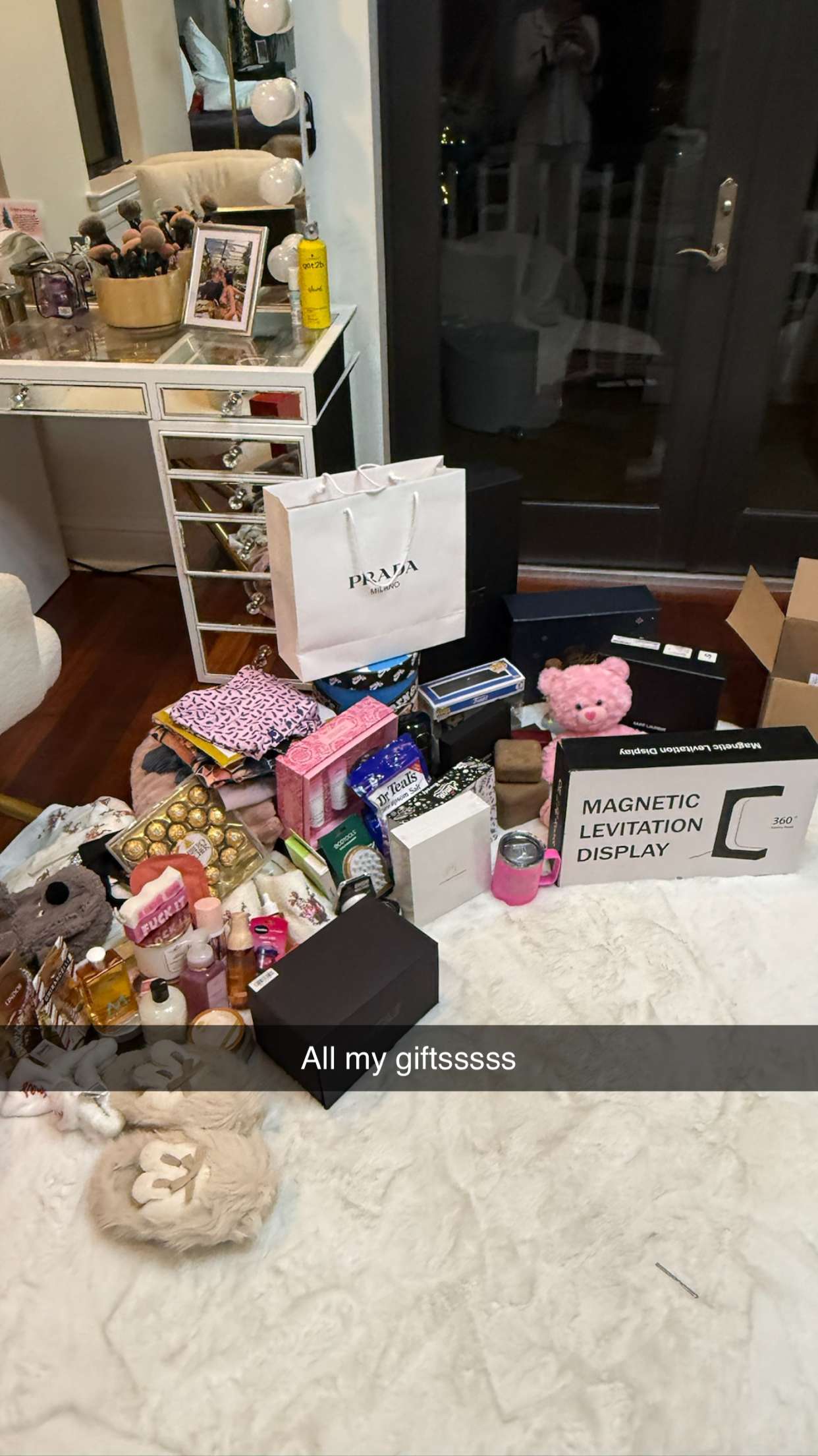 camilla_classy snapchat image archive image