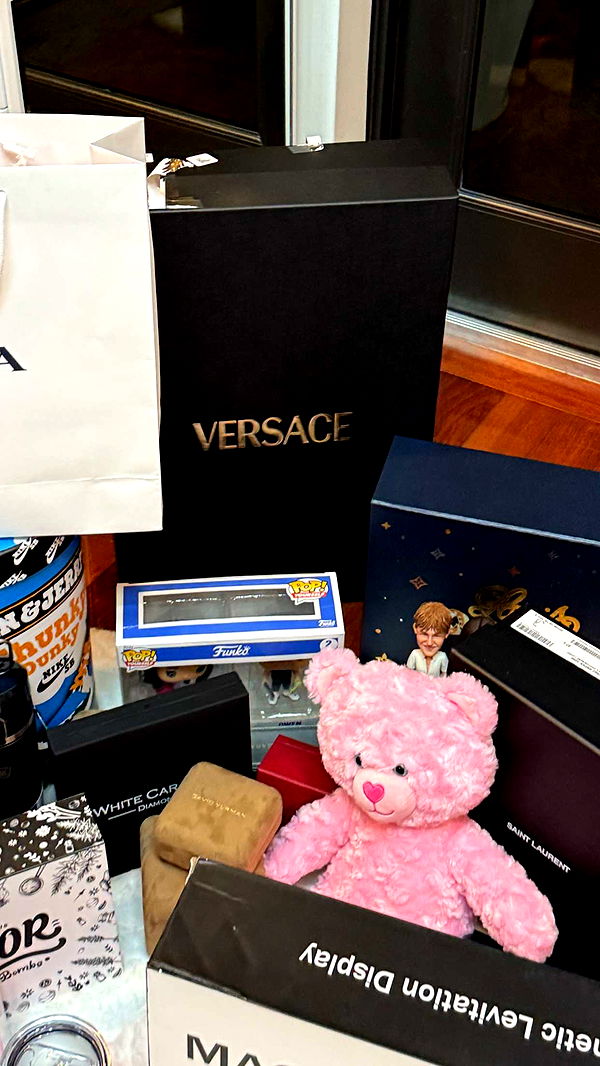 camilla_classy image ~ Altpins