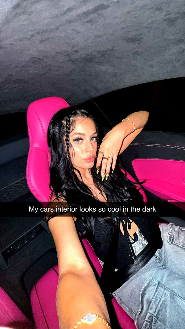 camilla_classy image ~ Altpins