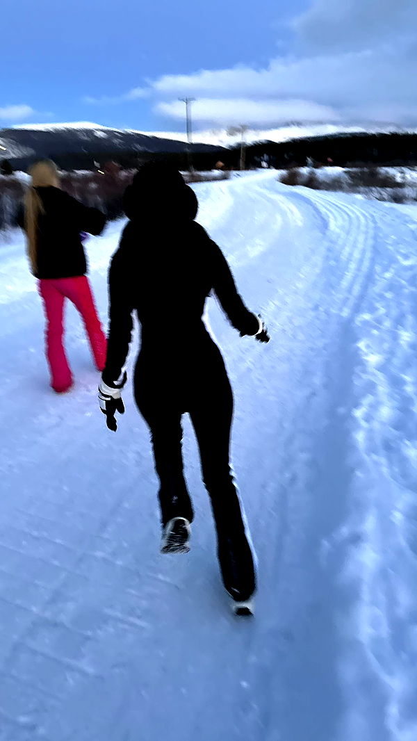 camilla_classy image ~ Altpins