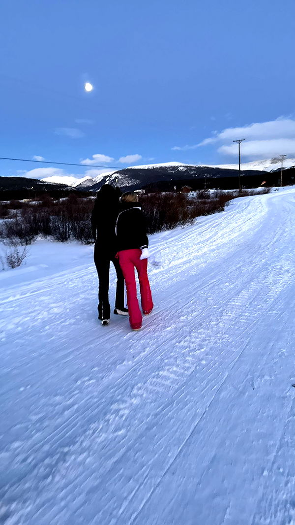 camilla_classy image ~ Altpins