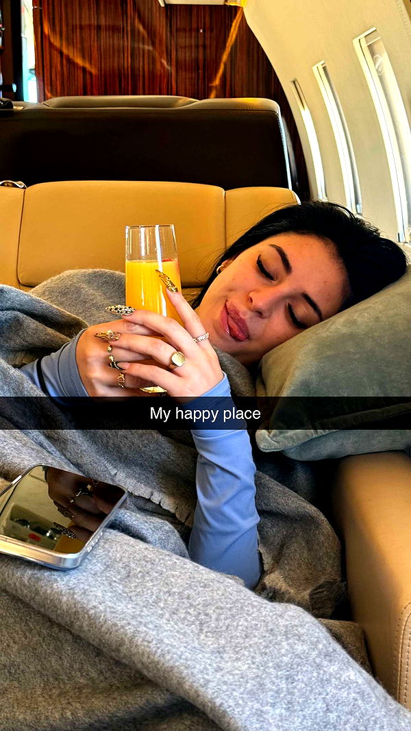 camilla_classy image ~ Altpins