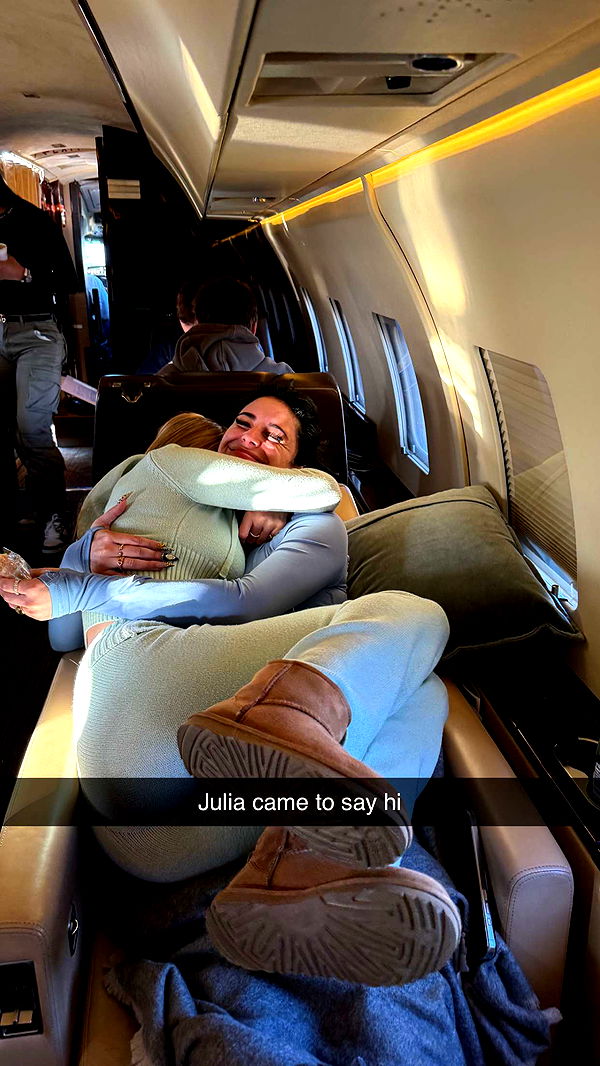 camilla_classy image ~ Altpins