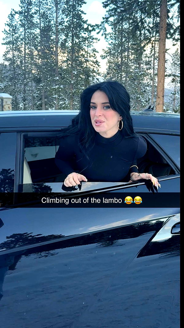 camilla_classy image ~ Altpins