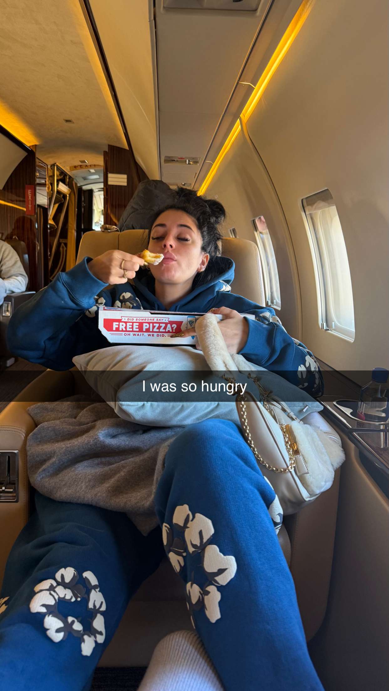 camilla_classy snapchat image archive image