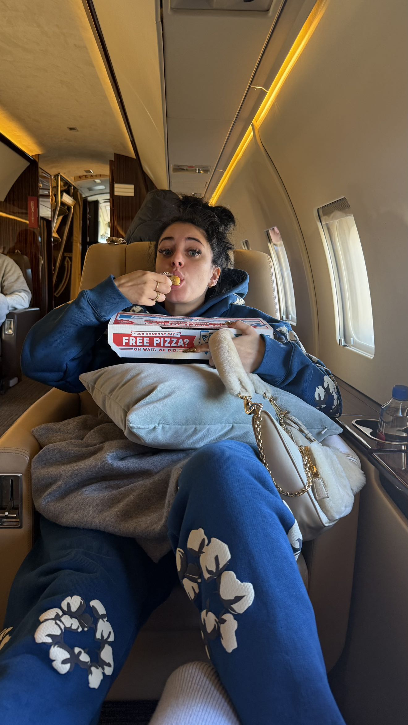 camilla_classy snapchat image archive image