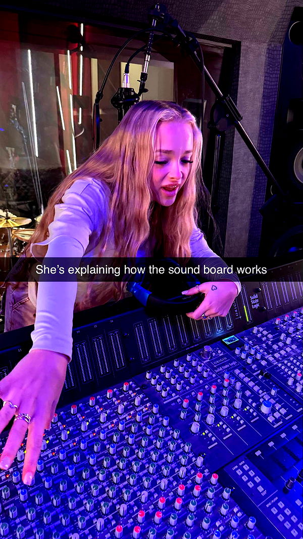 camilla_classy image ~ Altpins