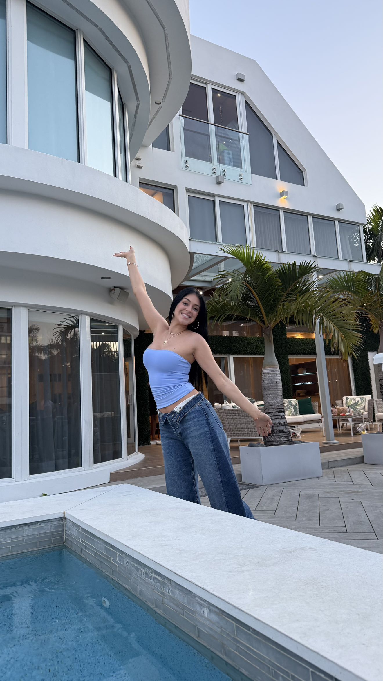 camilla_classy snapchat image archive image