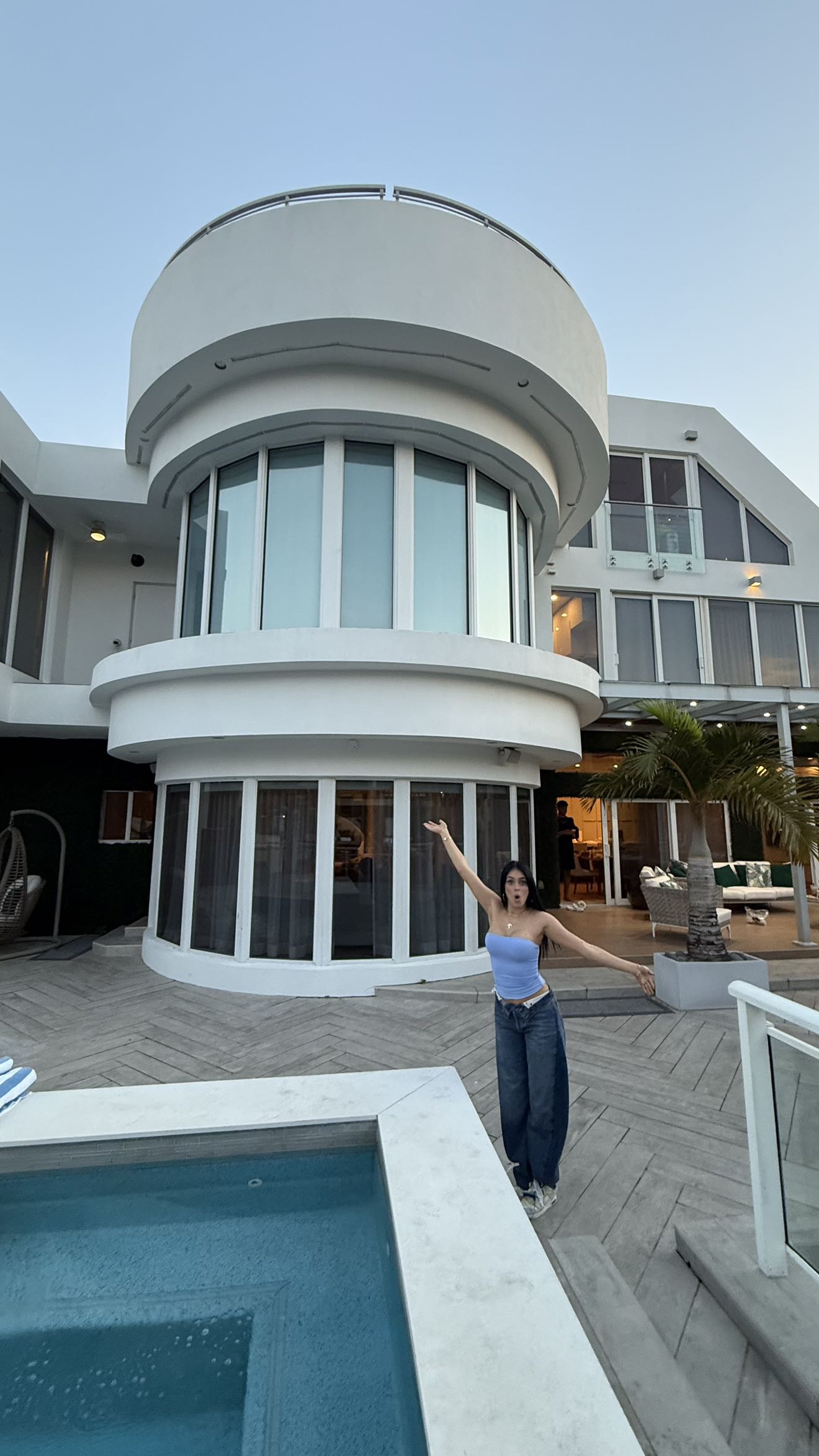 camilla_classy snapchat image archive image