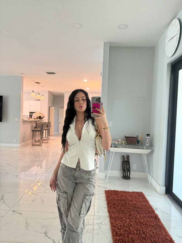 camilla_classy snapchat image archive image