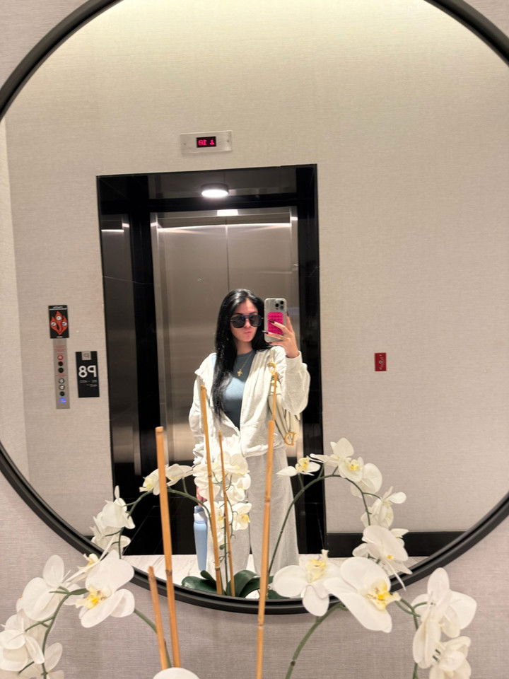 camilla_classy snapchat image archive image