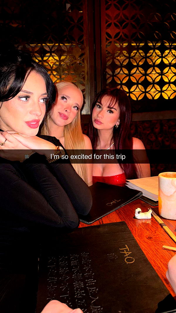 camilla_classy image ~ Altpins