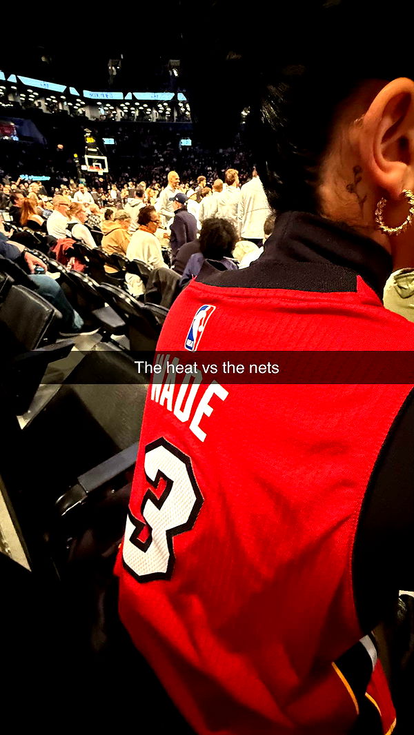 camilla_classy image ~ Altpins