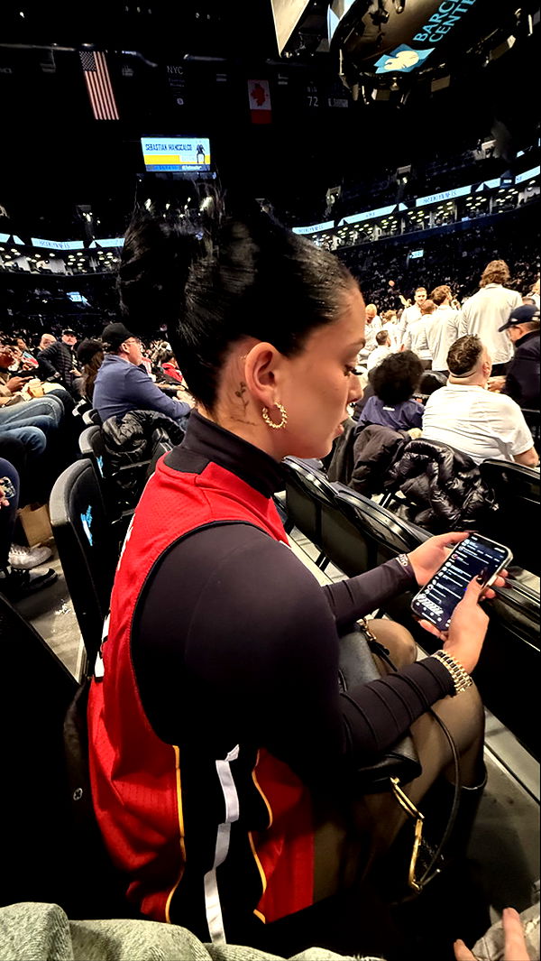 camilla_classy image ~ Altpins