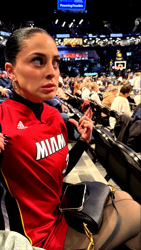 camilla_classy image ~ Altpins