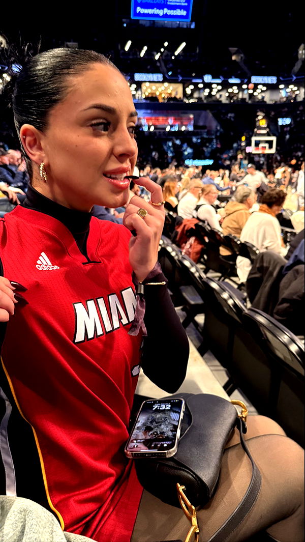 camilla_classy image ~ Altpins