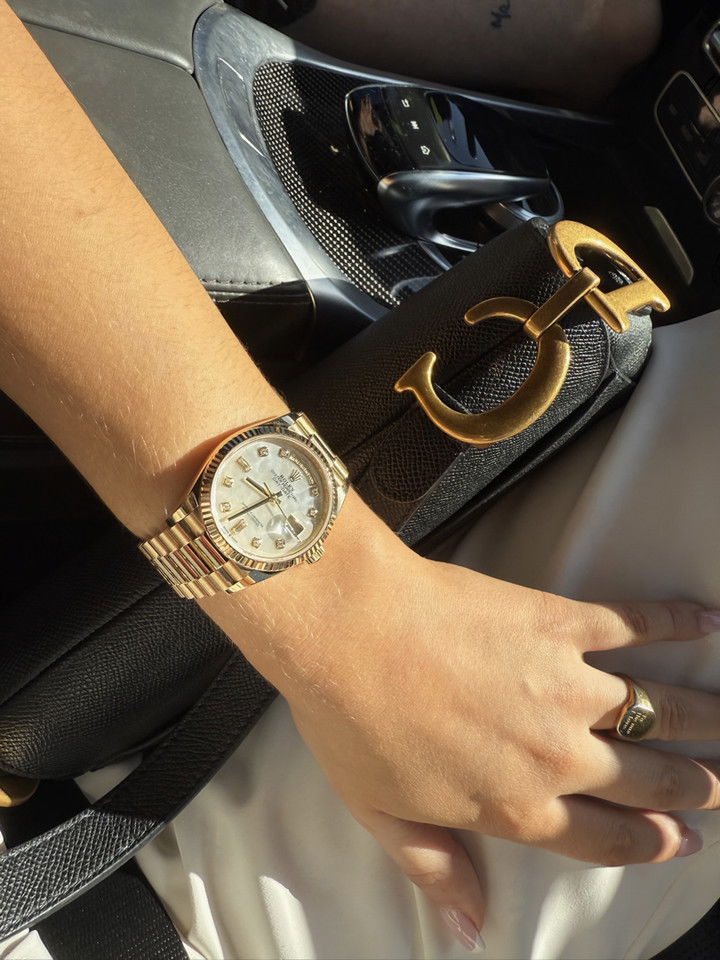 camilla_classy snapchat image archive image