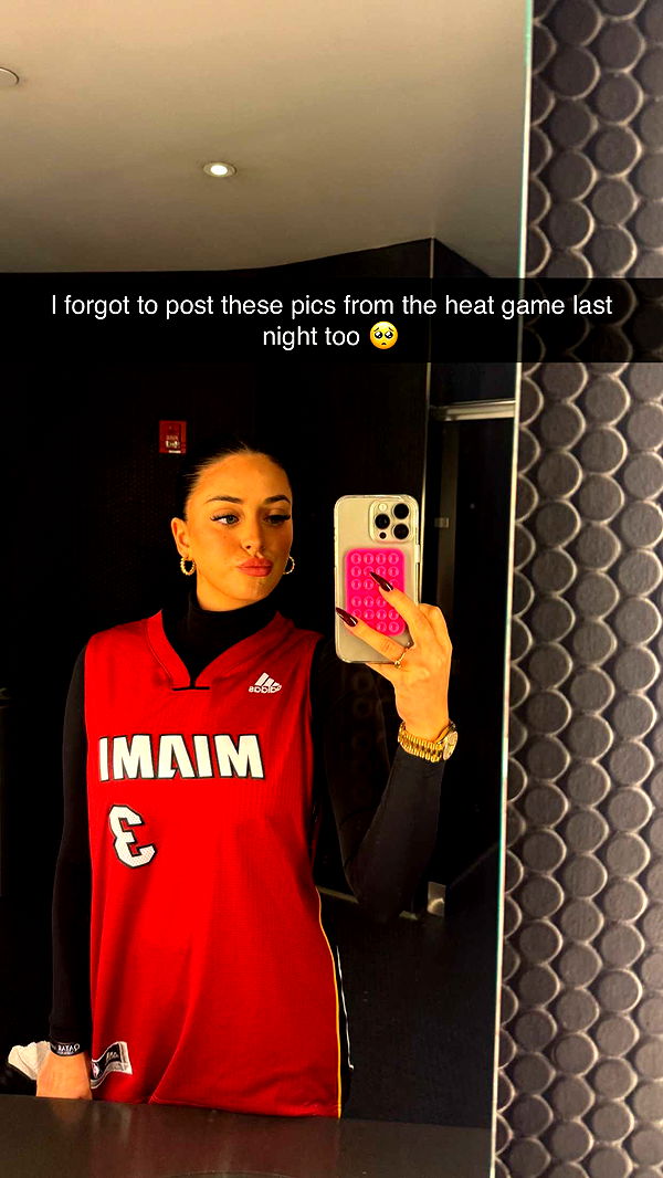 camilla_classy image ~ Altpins