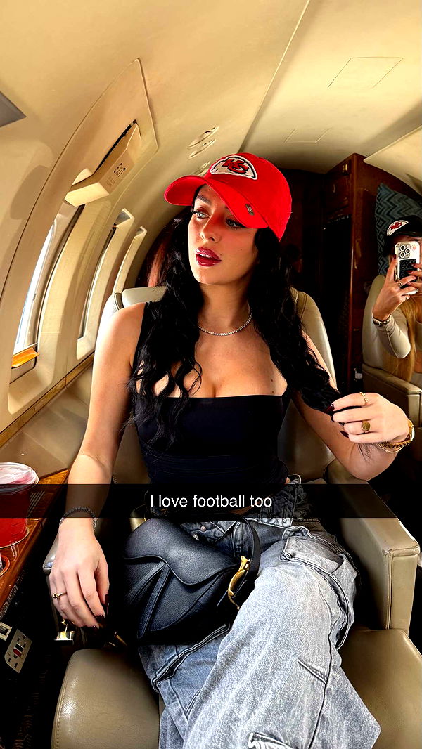 camilla_classy image ~ Altpins