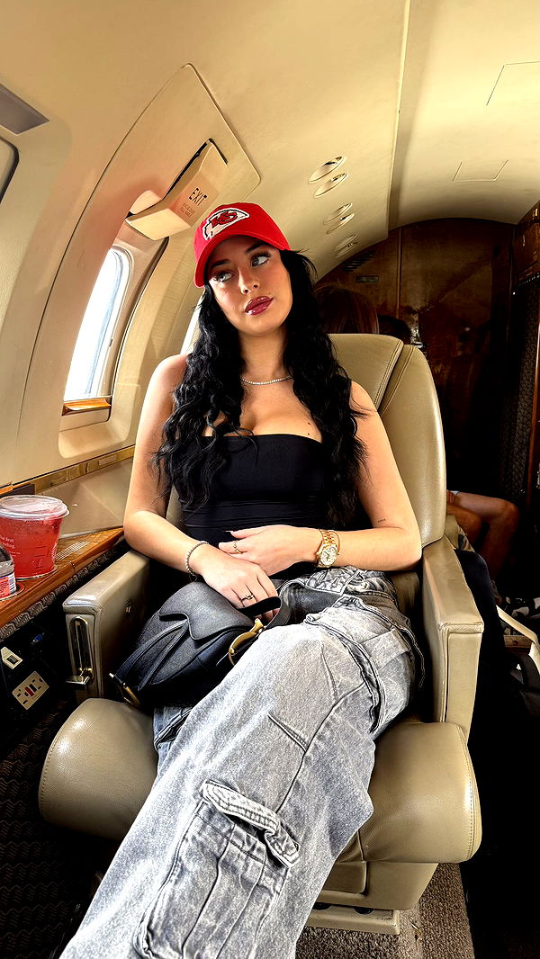 camilla_classy image ~ Altpins